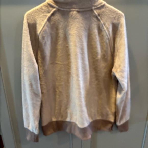 Yogalicious Womens Double Butter Santa Monica Snap Henley Pullover Sweatshirt S - Picture 6 of 6